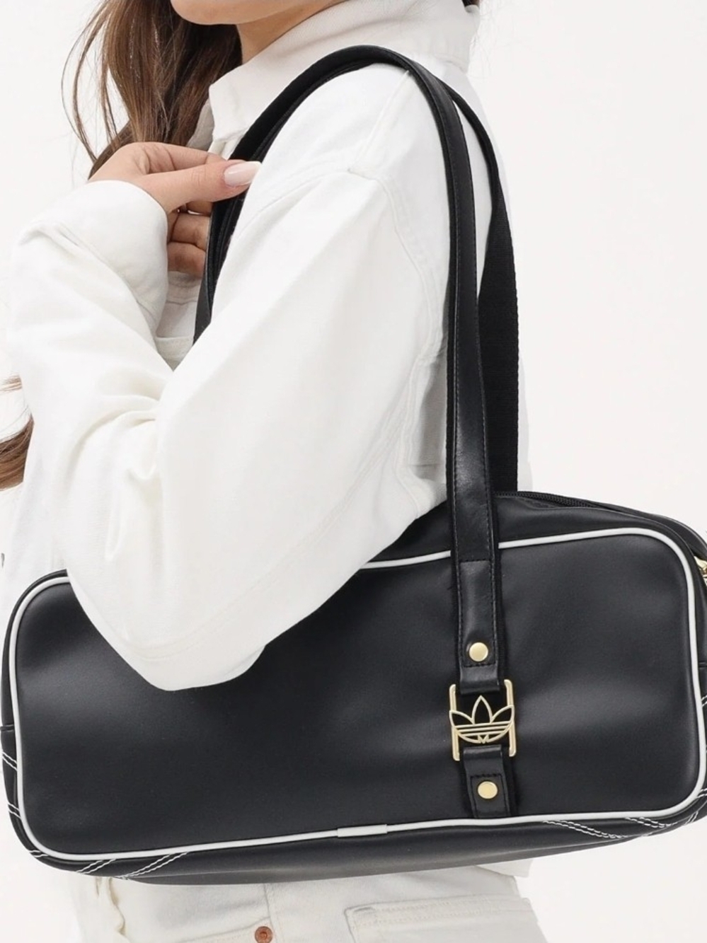 ADIDAS ORIGINALS Women's Black AIRLINER Shoulder Bag